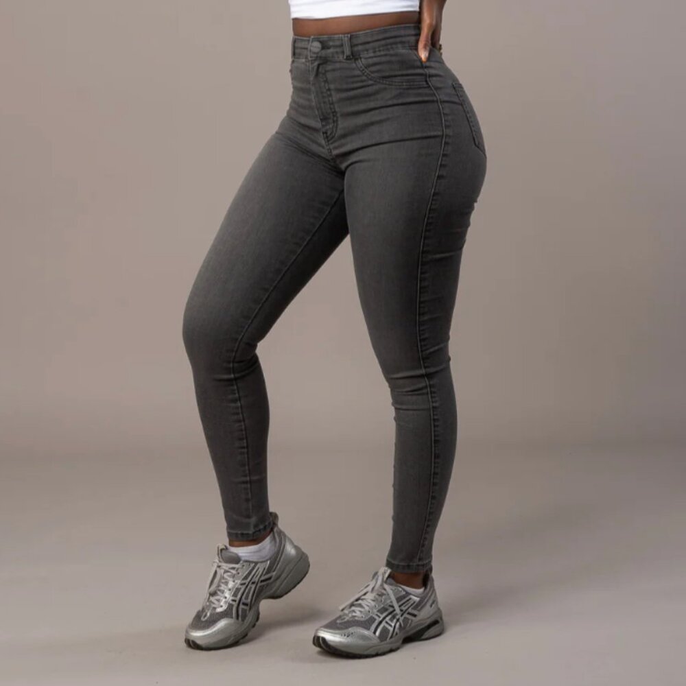 FITJEANS Grey Contour Skinny Jeans, Size M